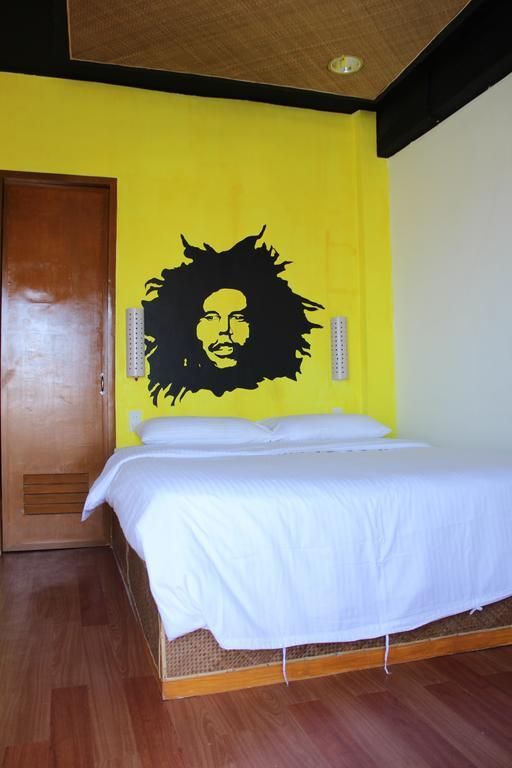Mnl Boracay Hostel Balabag (Boracay)