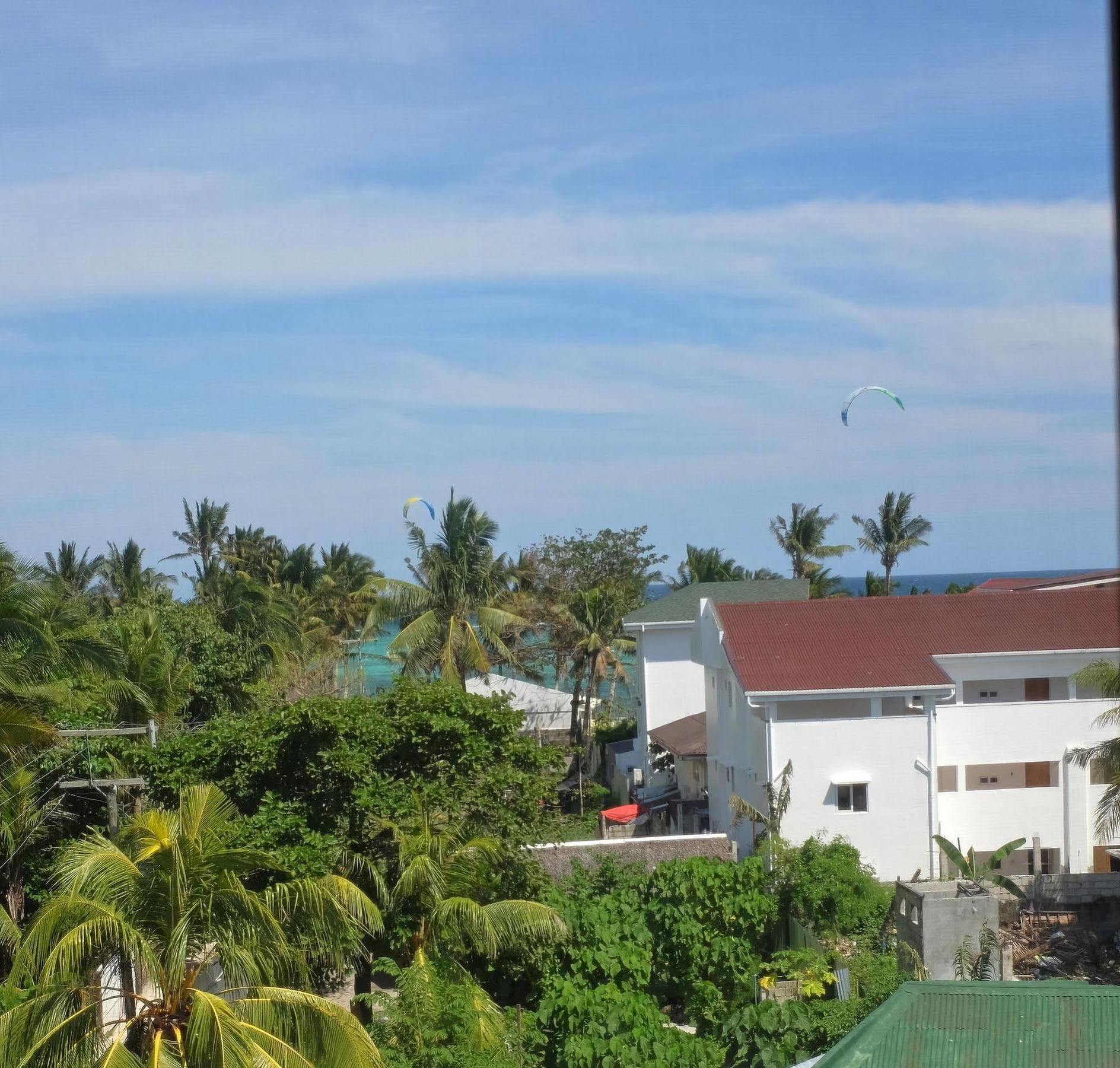 Mnl Boracay Hostel *